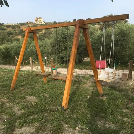 Adenzia Κατάλυμα σε φάρμα Πόρτο Εμπέντοκλε